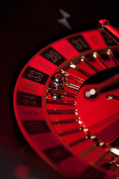 Live Bandar Poker table on jutawan188 showing dealer, player cards, and betting layout
